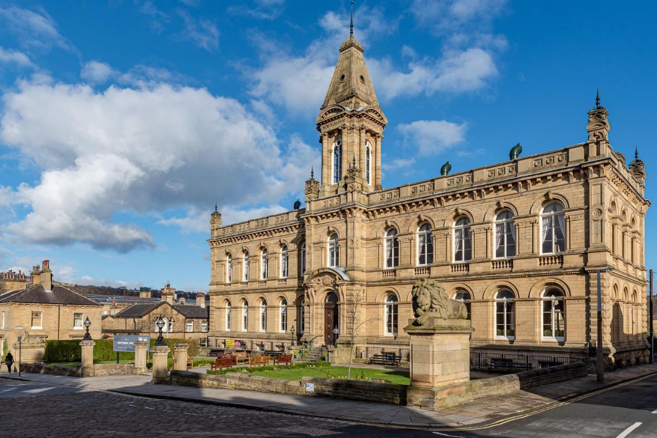 Riverside Balcony Apartment With Parking Just Minutes To Saltaire Shipley (West Yorkshire) Dış mekan fotoğraf