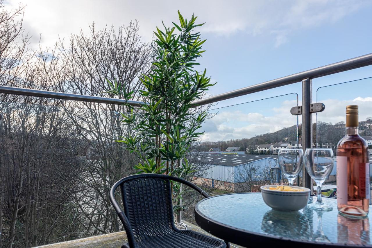 Riverside Balcony Apartment With Parking Just Minutes To Saltaire Shipley (West Yorkshire) Dış mekan fotoğraf