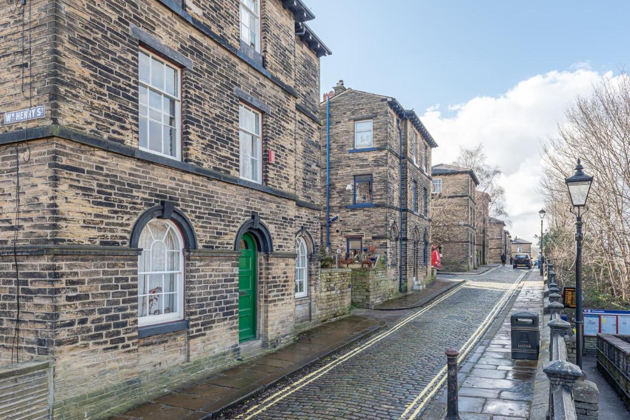 Riverside Balcony Apartment With Parking Just Minutes To Saltaire Shipley (West Yorkshire) Dış mekan fotoğraf